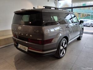 Hyundai Santa Fe PREMIUM PLUS PLUG IN HYBRID - 7 S - Image 2