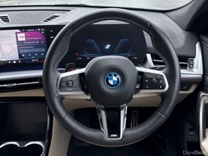 BMW iX2 xDrive30 M Sport - Image 4