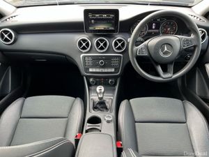 Mercedes-Benz A-Class A 160 Style Line - Image 4