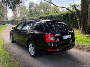 142 Skoda Octavia 2.0L TDI, Tax & NCT to December! - Image 2