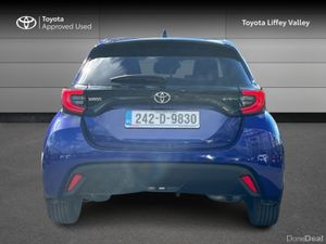 Toyota Yaris YARIS HYBRID LUNA SPORT - Image 4