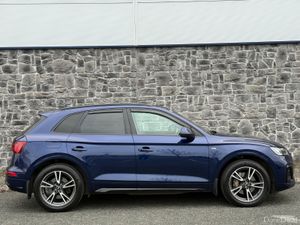 2021 Audi Q5 S Line 2.0TDI 35 Black Auto - Image 4