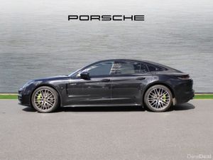 Porsche Panamera 4S E Hybrid - Image 3