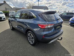 Ford Kuga Titanium Edition - Image 3