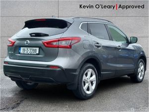 Nissan Qashqai SV 1.3 Petrol Automatic - Image 4