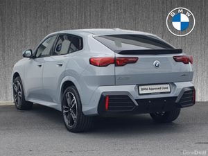 BMW iX2 eDrive20 M Sport - Image 2