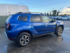201 Dacia Duster Light Side Damage - Image 3