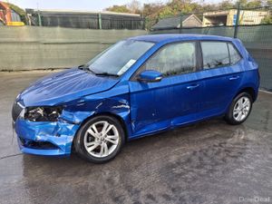202 Skoda FABIA 1.0 TSI Light Damage - Image 2