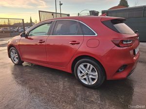 2019 Kia Ceed 1.6 Diesel Manual - Image 4