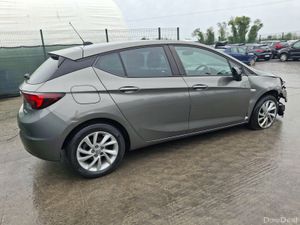 2019 Opel Astra 1.6 Diesel - Image 2