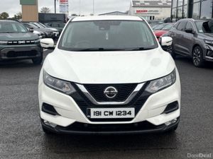 Nissan Qashqai 1.5 DSL XE - Image 2