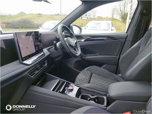 Volkswagen Tiguan Diesel Estate R-Line - Image 3