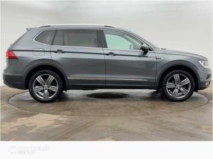 Volkswagen Tiguan Allspace Diesel Estate Match - Image 4