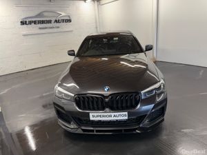 2022 BMW 5-Series 520d Msport Auto - Image 3