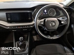 Skoda Octavia OCTAVIA C AMB 1.0TSI 110HP - Image 2