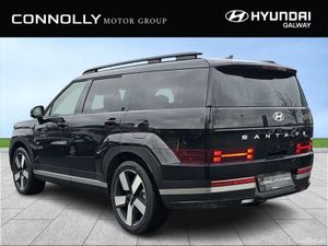 Hyundai Santa Fe 1.6 PHEV 4WD Premium - €688 p/m - Image 4