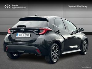 Toyota Yaris YARIS HYBRID LUNA SPORT - Image 2