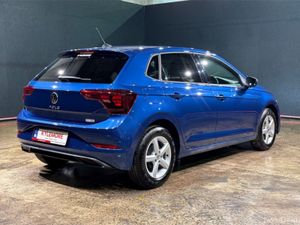 Volkswagen Polo 1.0 AUTOMATIC - FACTORY ALLOYS - P - Image 4
