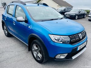 Dacia Sandero Stepway 2019 LOW KMS - Image 2