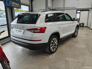 211 SKODA KODIAQ AMBITION - Image 3