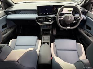 Nissan Micra 52 kWh EVOLVE - Image 3