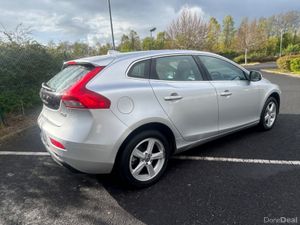 Volvo V40 2014 - Image 3