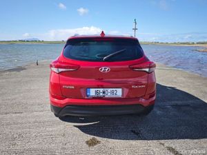 Hyundai Tucson Executive 5DR - Image 4
