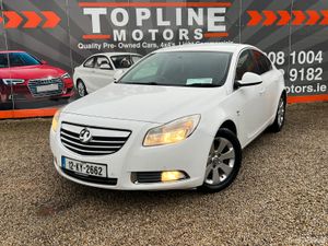 //Vauxhall Insignia 2012/NEW NCT//SERVICED// - Image 4