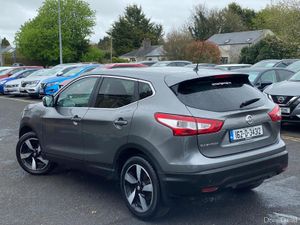 Nissan Qashqai 2016 1.2 automatic - Image 4