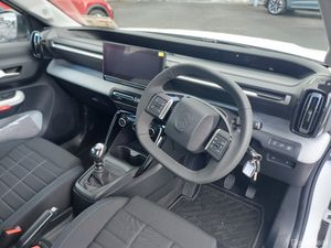 Citroen C3 PLUS PURETECH 100 MY30 4DR - Image 3