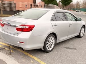 Toyota Camry Hybrid 2012 - Image 4