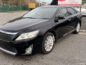 Toyota Camry  Hybrid 2012 - Image 2