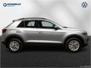 Volkswagen T-roc Hatchback Life - Image 4