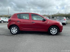 Dacia Sandero 1.0 Petrol - Image 3