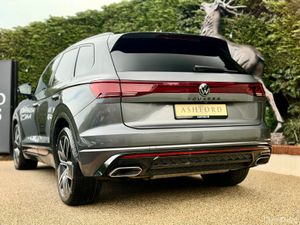 2025 VW TOUREG CREWCAB WITH VAT AS NEW - Image 4