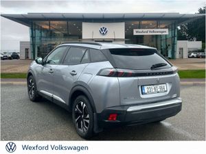 Peugeot 2008 ALLURE ELECTRIC 136HP(50 kWh) - Image 4