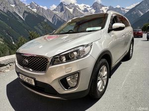 Kia Sorento Platinum 2WD Leather *Priced to Sell* - Image 3