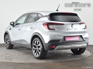 Renault Captur TCe 140 Auto Evolution - Image 3