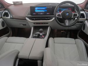 BMW XM 50e - Image 4