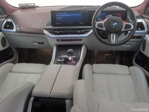 BMW XM 50e - Image 4