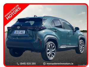 Toyota Yaris Cross LUNA SPORT MON 4DR - Image 2