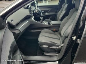 Peugeot 3008 ALLURE 1.5 BLUE HDI  130 - Image 4