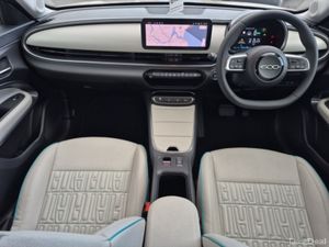 Fiat 600 ** TOP SPEC ** LA PRIMA 54kWh115kw (156HP - Image 2