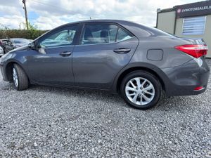 Toyota Corolla 1.4 D-4D LUNA 4DR FULL SERVICE - Image 3