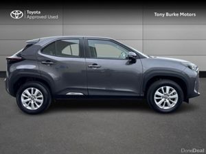 Toyota Yaris Cross - Luna - 1.5 Hybrid - Automatic - Image 3