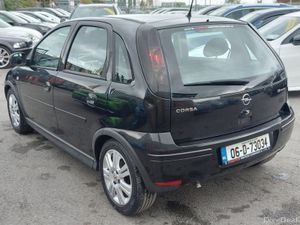 Opel Corsa CLUB 1.2I 16V 5DR - Image 2