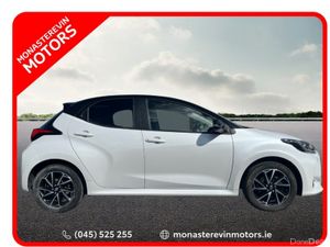 Toyota Vitz 1.5 LUNA SPORT 4DR AUTO - Image 3