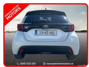 Toyota Vitz 1.5 LUNA SPORT 4DR AUTO - Image 4