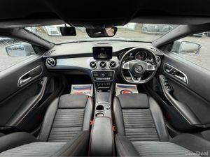 Mercedes-Benz CLA 162 // LOW MILAGE // CARPLAY AND - Image 4