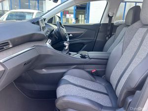 2019 PEUGEOT 5008 7 SEATER 1.2 PETROL ALLURE LOW K - Image 4